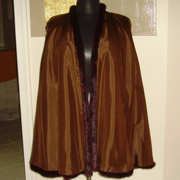 Faux Fur Mink Swing Coat/Vest - Picture 4 of 16